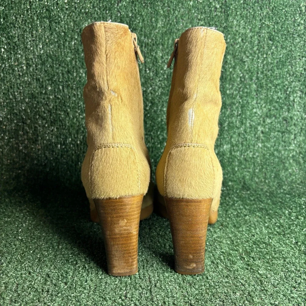Tods Pony Hair Block Heel Side Zip Ankle Bootie Moto Tan Beige Womens Size 8.5‎